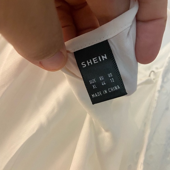 Shein layer white, spaghetti strap, wedding, embroidered, dress. - Picture 8 of 8